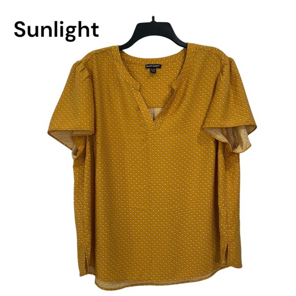 Hilary Radley Yellow Polka Dot Blouse Women XXL V-Neck Short Sleeve Lightweight - Picture 1 of 11